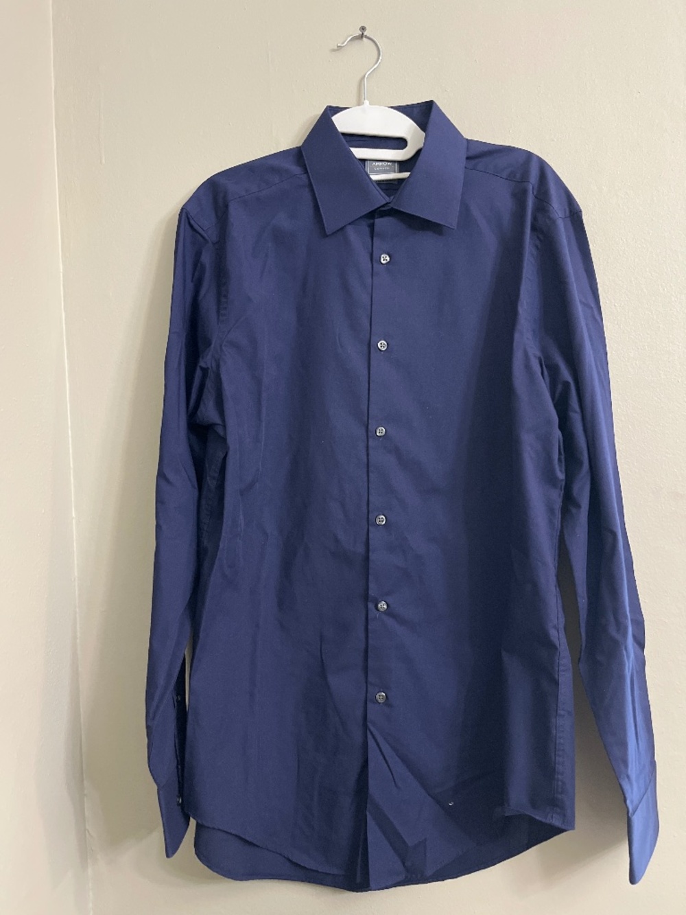 Arrow Men's Navy Blue Slim Fit Dress Shirt